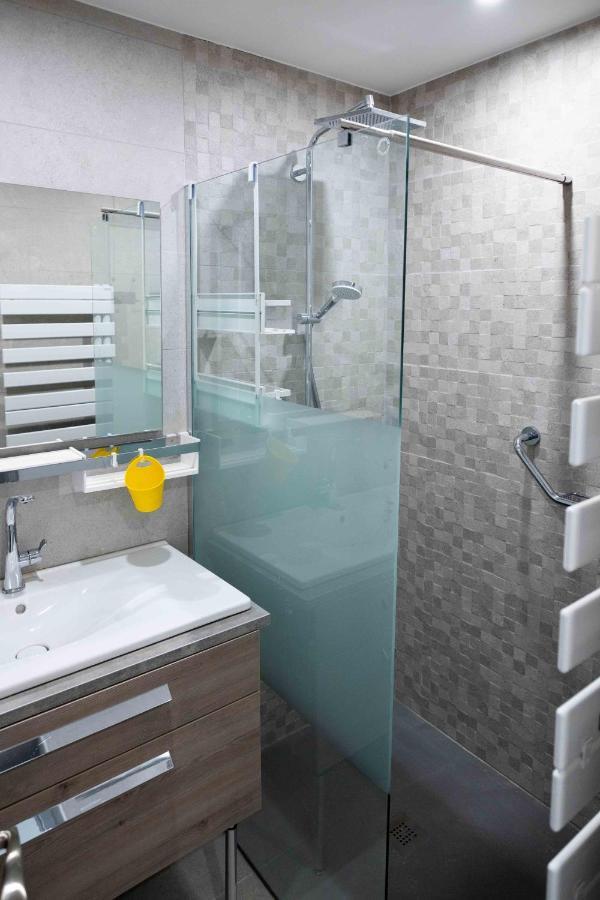 55 M²/ Chez Lorette/ 250M Lake/ Private Parking Анси Экстерьер фото